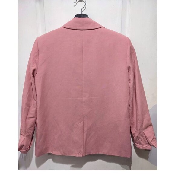 Zara | Blogger Fave! Linen Blend Strawberry Blazer - Picture 4 of 12
